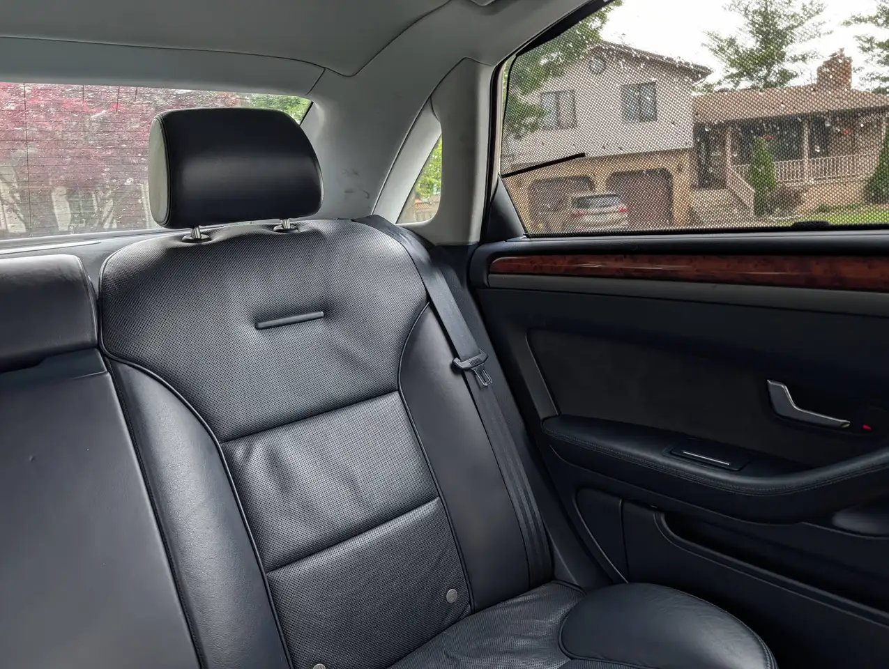 Audi A8 снимка Audi A8