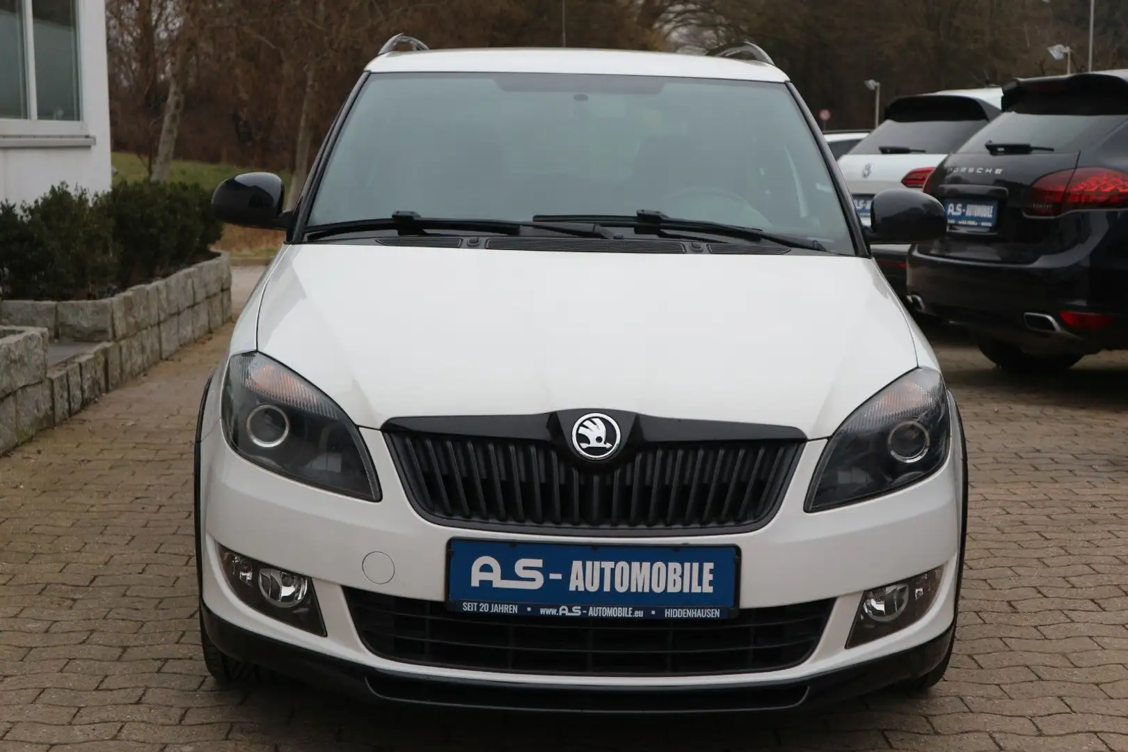 Skoda Fabia Combi Monte Carlo *NAVI/PDC/SHZ/AHK* Weiß - 2