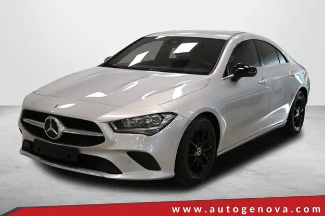Mercedes-Benz CLA 180 MERCEDES-BENZ CLA 180D 116CV AUTOMATIC BUSINESS SO