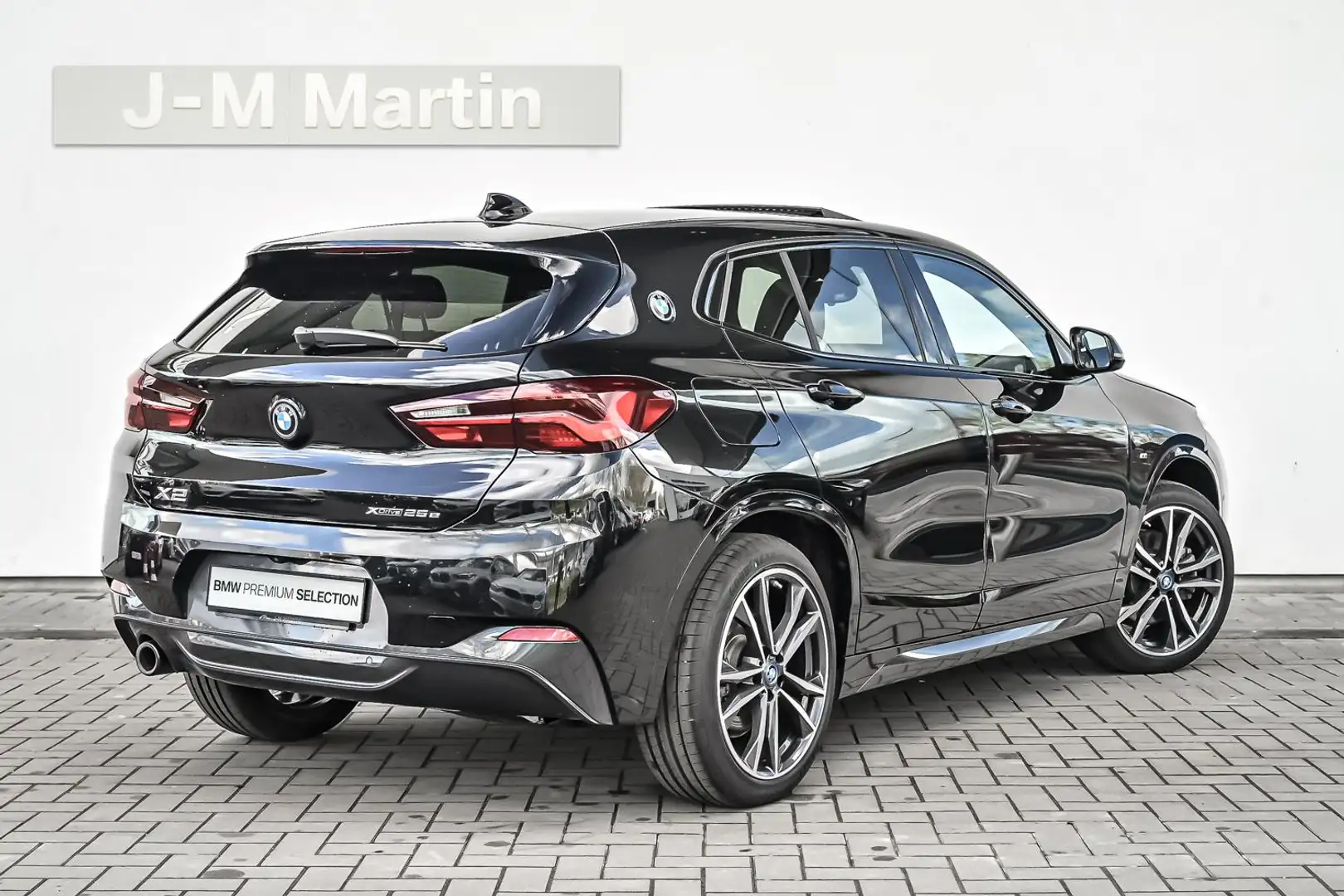 BMW X2 25e *NEW PRICE: 76.470€* - 2ans/jaar garantie Noir - 2