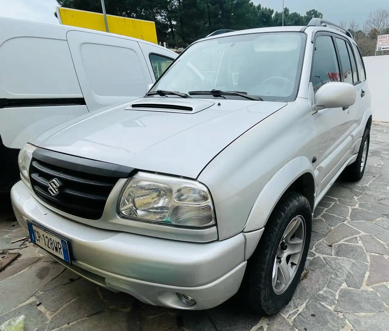 Suzuki Grand Vitara 5p 2.0 tdi 16v Freestyle Argento - 1