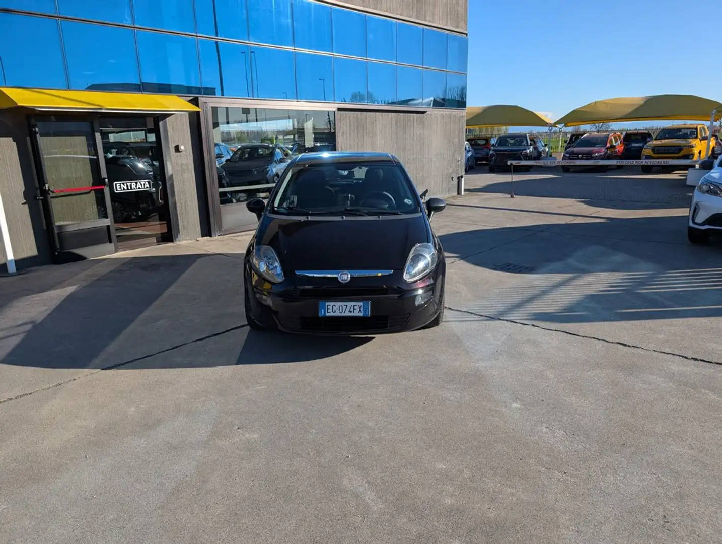 Fiat Punto Evo 5p 1.4 MyLife DUALOGIC- AUTOMATICA Nero - 2
