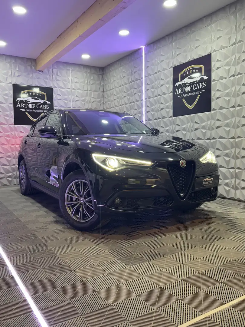 Alfa Romeo Stelvio Super Q4/Leder/Kamera/Ambiente/Ab237 Euro im Monat - 1