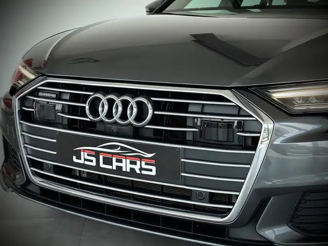 Audi A6 view 6