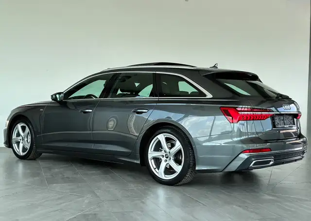Audi A6 view 13