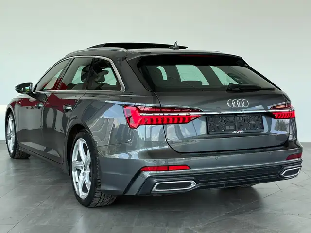 Audi A6 view 14