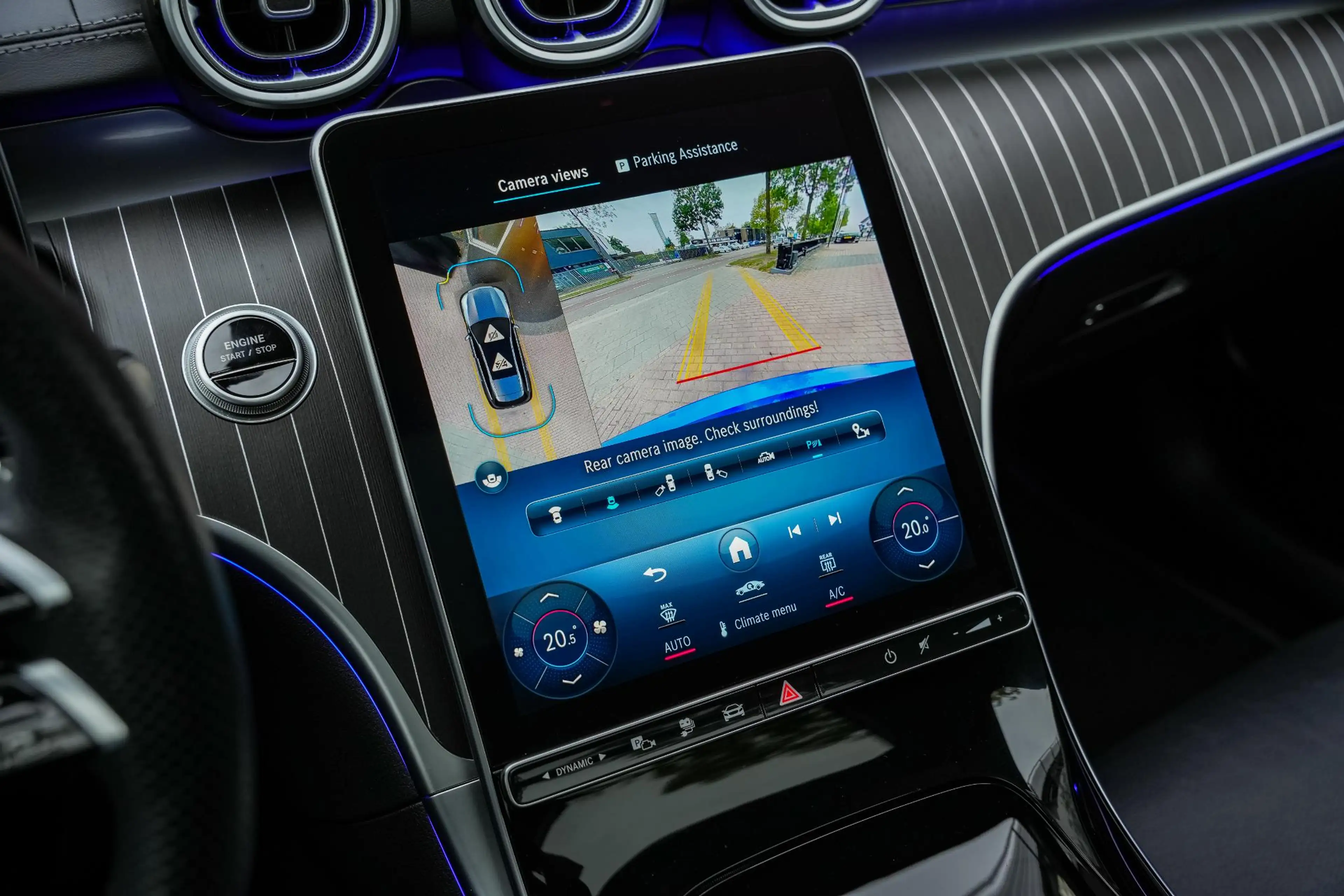 Mercedes-Benz C 300 e AMG Line Panoramadak Full Ambient Adapt. Cruise — photo 17