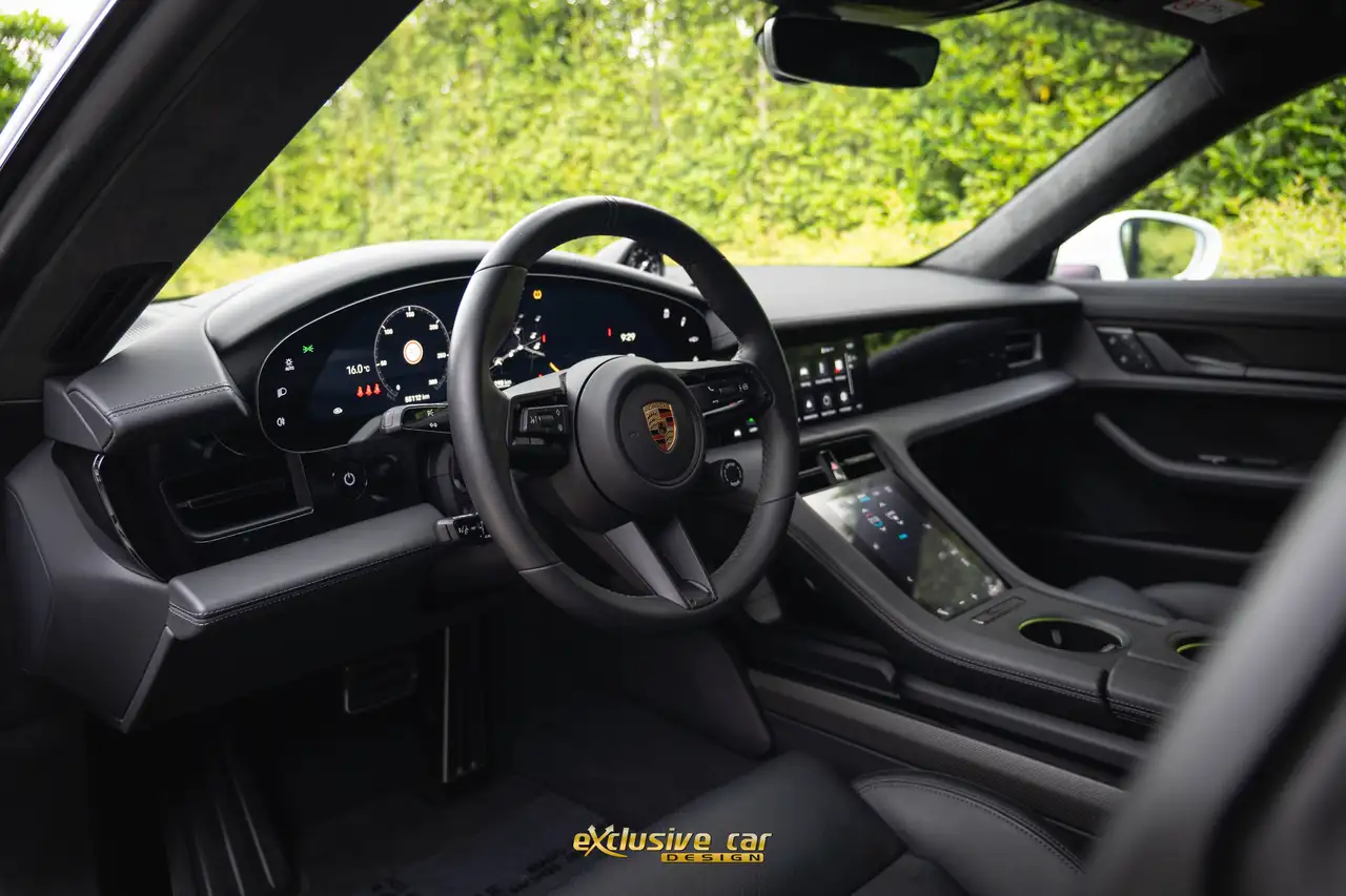 Porsche Taycan GTS Sport Turismo SportDesign *Carbon* 93.4 kWh /21''/Pano/Innodrive/360°Cam/Nachtzictassistent/HUD/Memory/SportChrono/, миниатюра 16