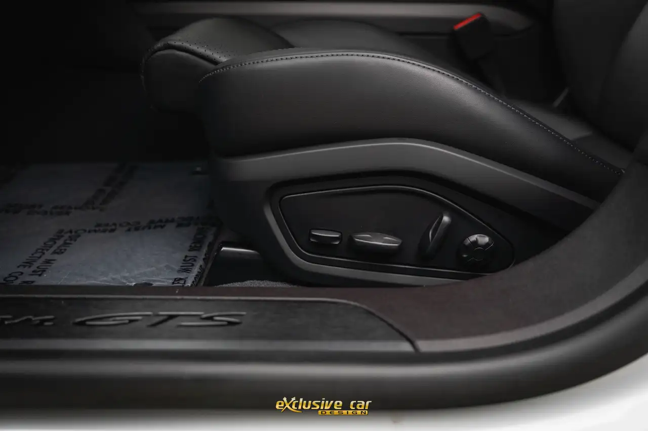 Porsche Taycan GTS Sport Turismo SportDesign *Carbon* 93.4 kWh /21''/Pano/Innodrive/360°Cam/Nachtzictassistent/HUD/Memory/SportChrono/, миниатюра 18