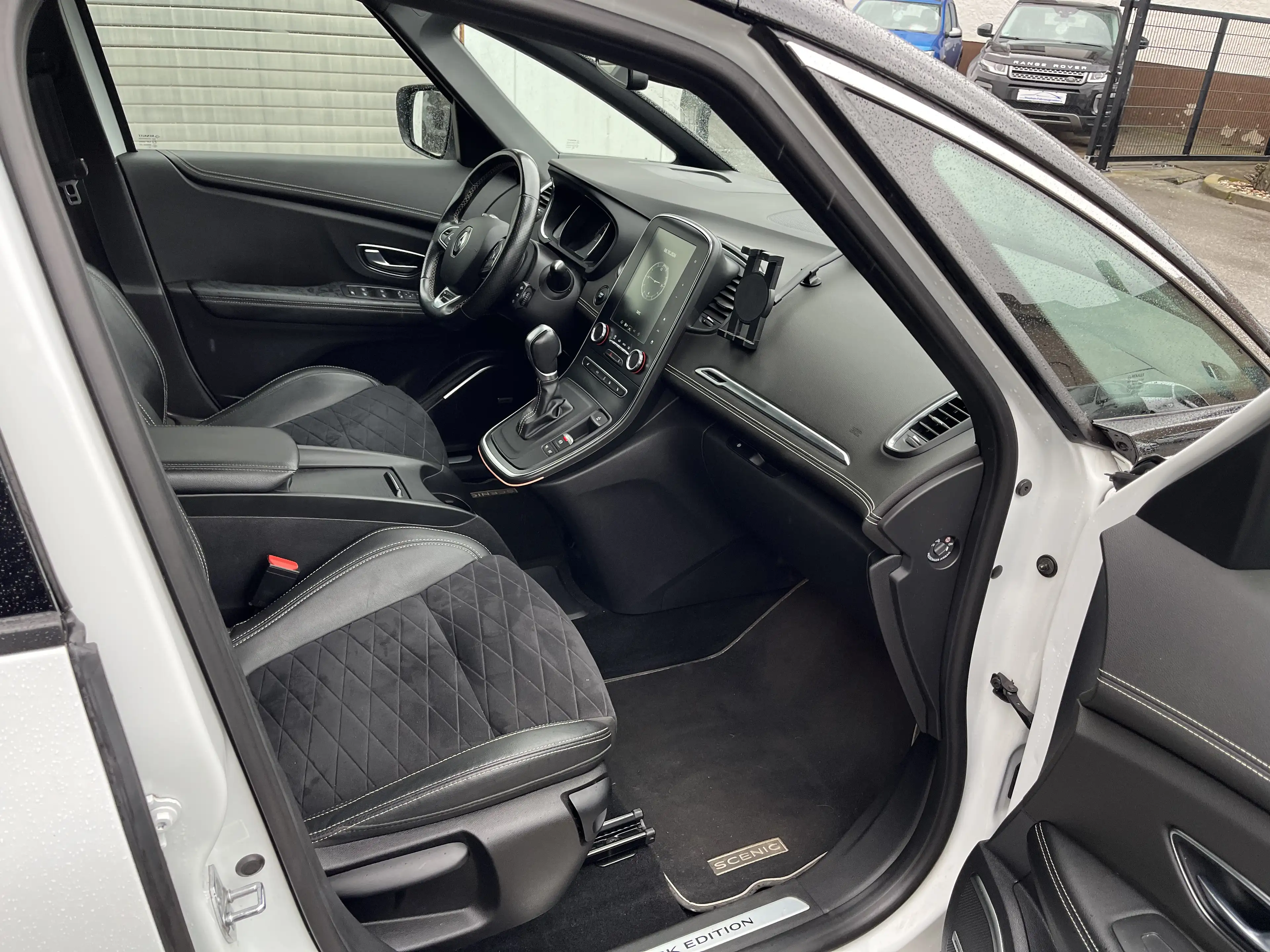 Renault Scenic Black Edition Bose Aut. 150Tce mit 20.Zoll.. — photo 14