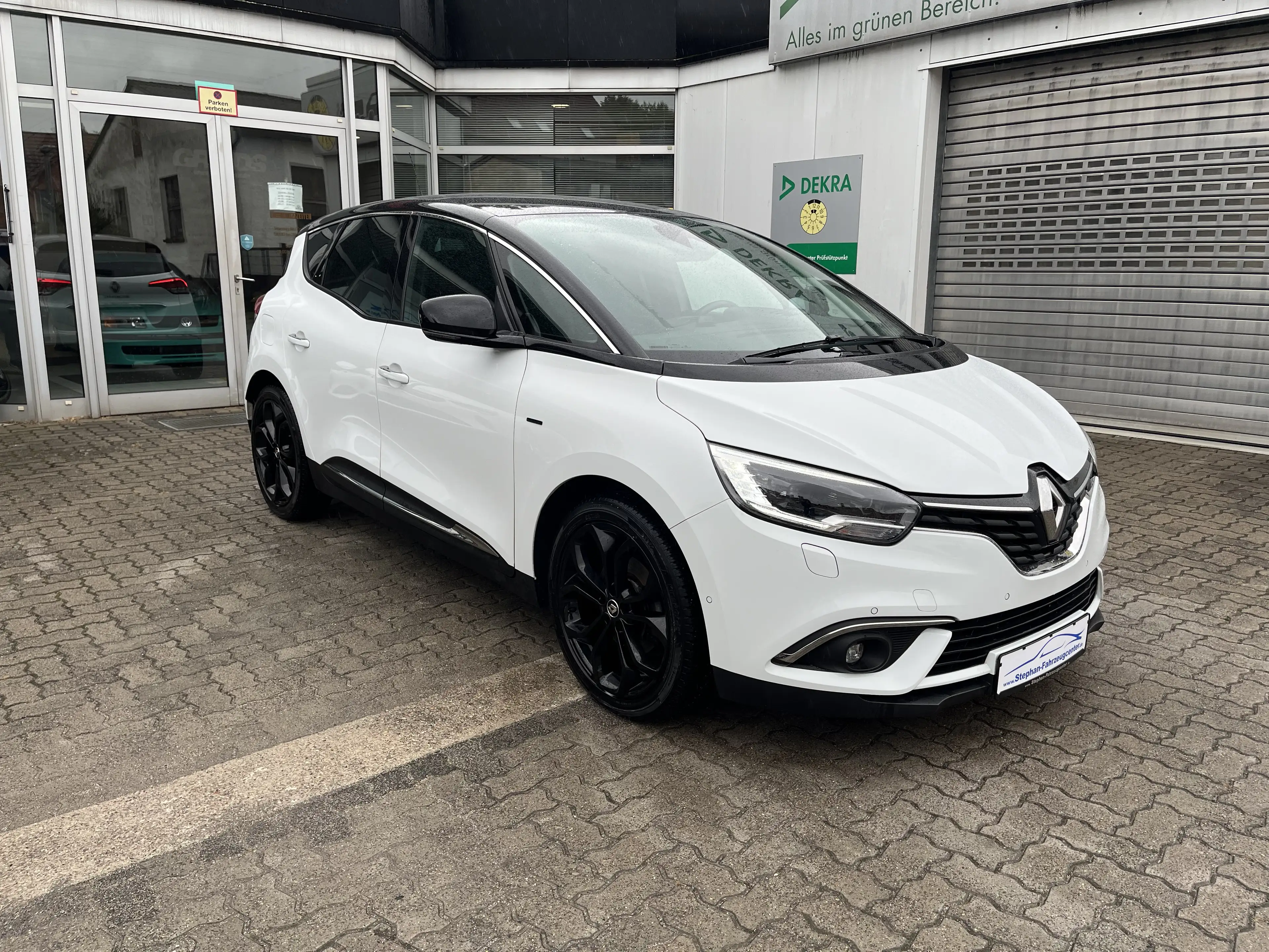 Renault Scenic Black Edition Bose Aut. 150Tce mit 20.Zoll.. — photo 4