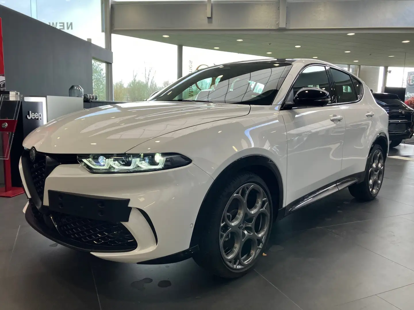 Alfa Romeo Tonale SPRINT |1.5 TURBO 130 Hybrid | OPEN DAK + LEDER! Wit - 2