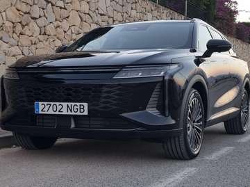 PREMIUM PHEV
