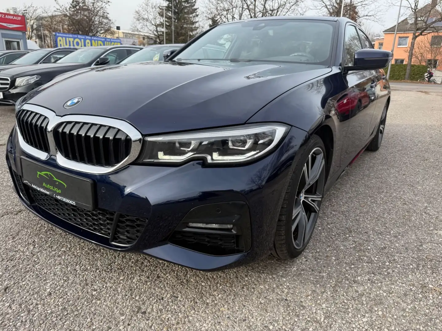 BMW 318 i M Sport Bleu - 1