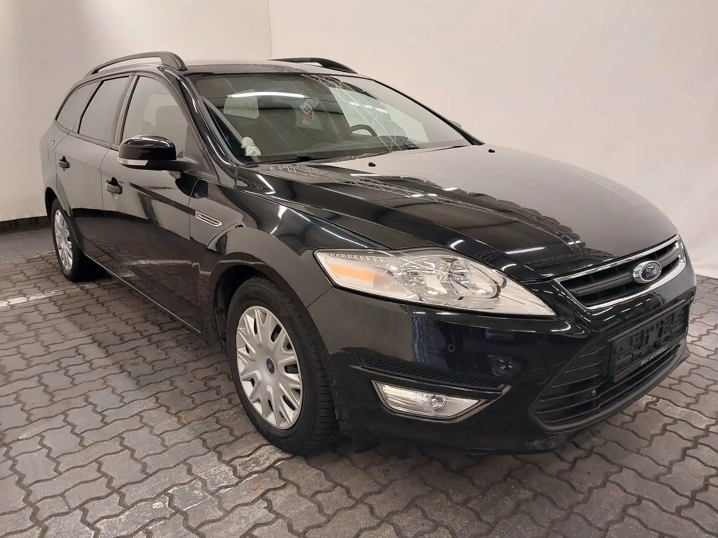 Ford Mondeo Turnier Trend Noir - 2
