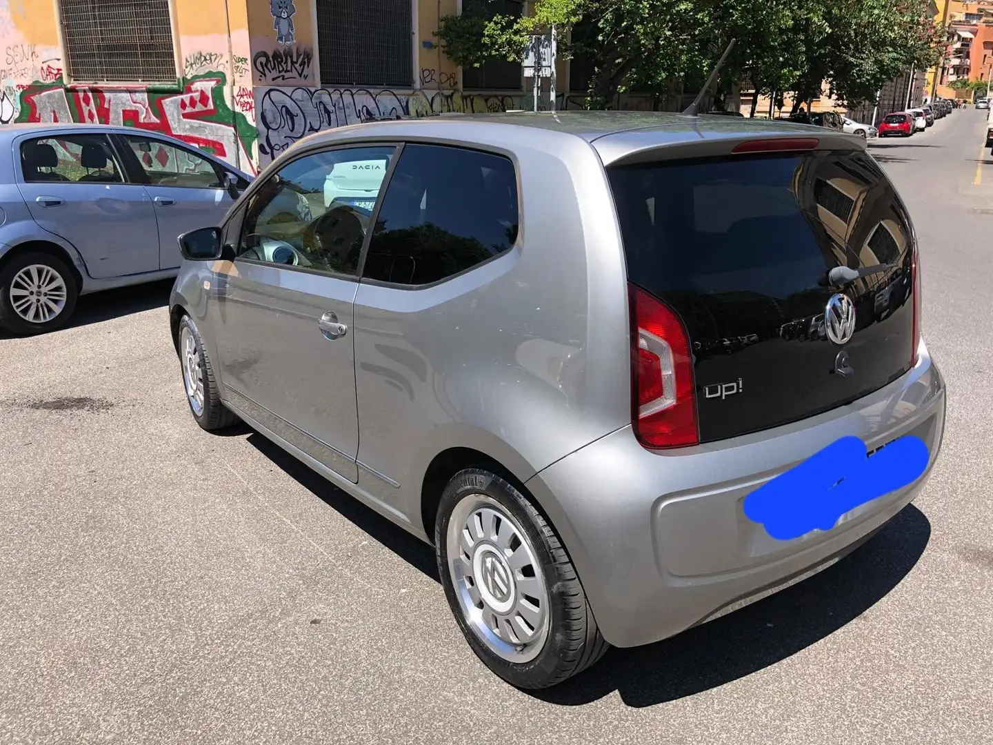 Volkswagen up! 3p 1.0 High 75cv asg - 2