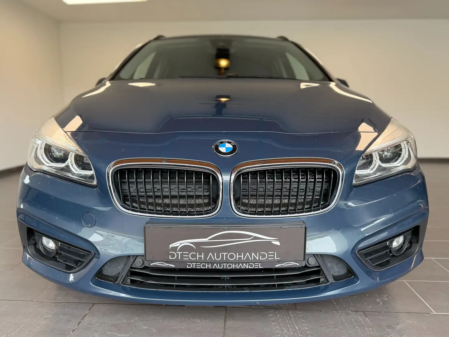 BMW 216 216d Gran Tourer Aut. LED/NAVI/SHZ/PDC Grau - 2