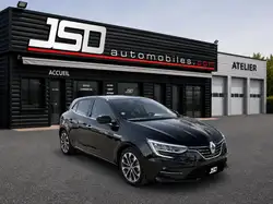 Renault Megane IV Berline TCe 140 EDC Techno