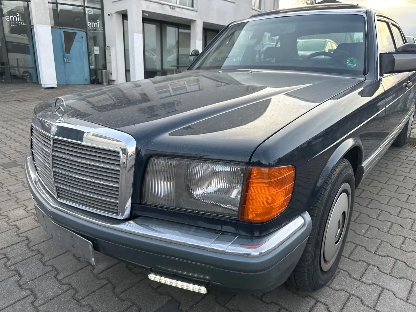 Mercedes-Benz S 260 SE 260  W126 * 1.Hand * TÜV Neu Albastru - 2