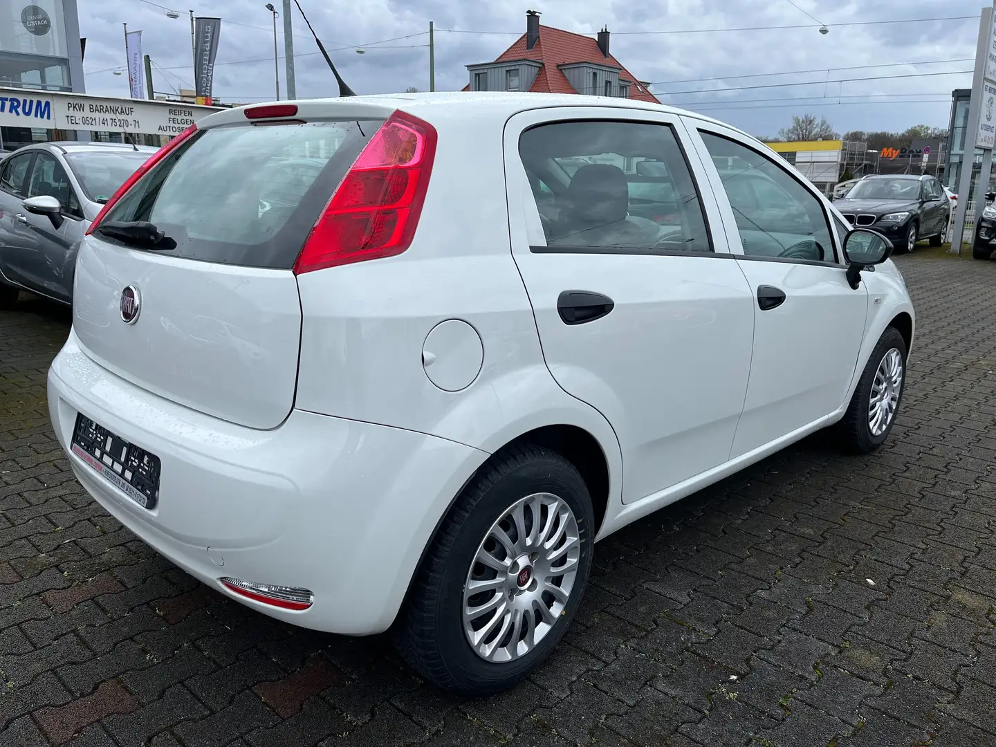 Fiat Punto Klima+ZV Funk+ NUR 76.600km bijela - 2
