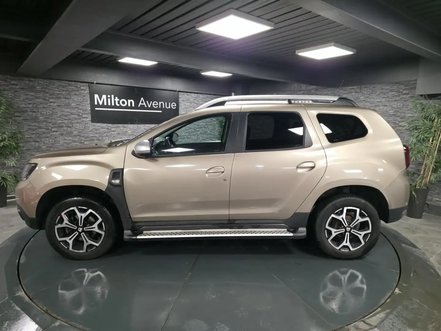 Dacia Duster Duster 1.5 Blue dCi - 115 Prestige Beige - 2