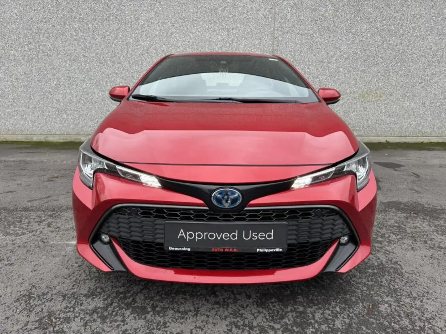 Toyota Corolla 1.8 Hybride 122 ch Dynamic + P Rood - 2
