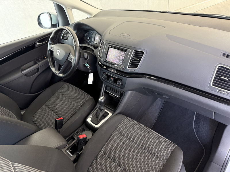 SEAT Alhambra 2.0 TDI Style Aut. CarPlay Kamera — photo 11