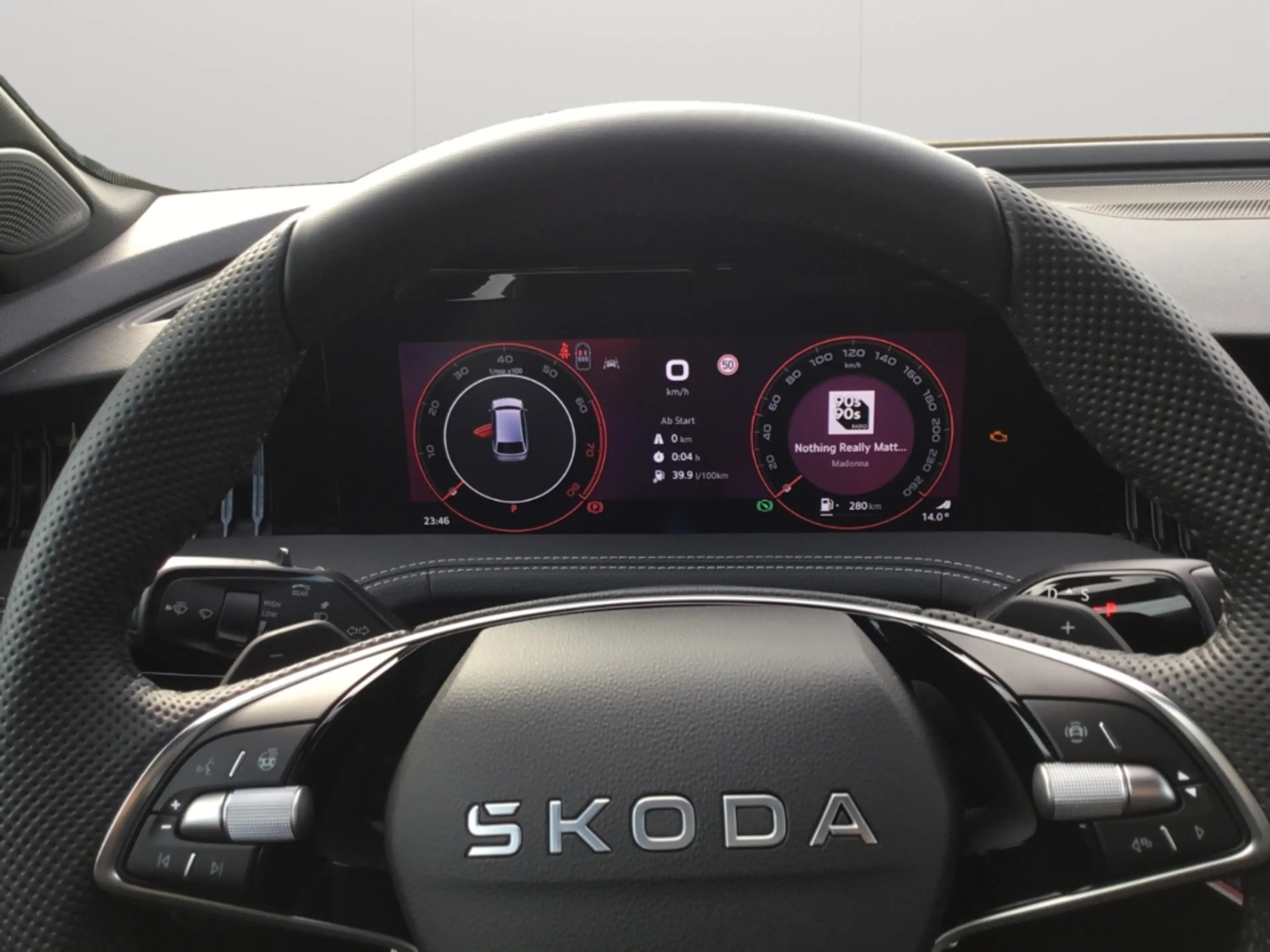 Skoda Superb Combi 2.0TSI 4x4 DSG Sportline Matrix AHK STHZ Nav — photo 10