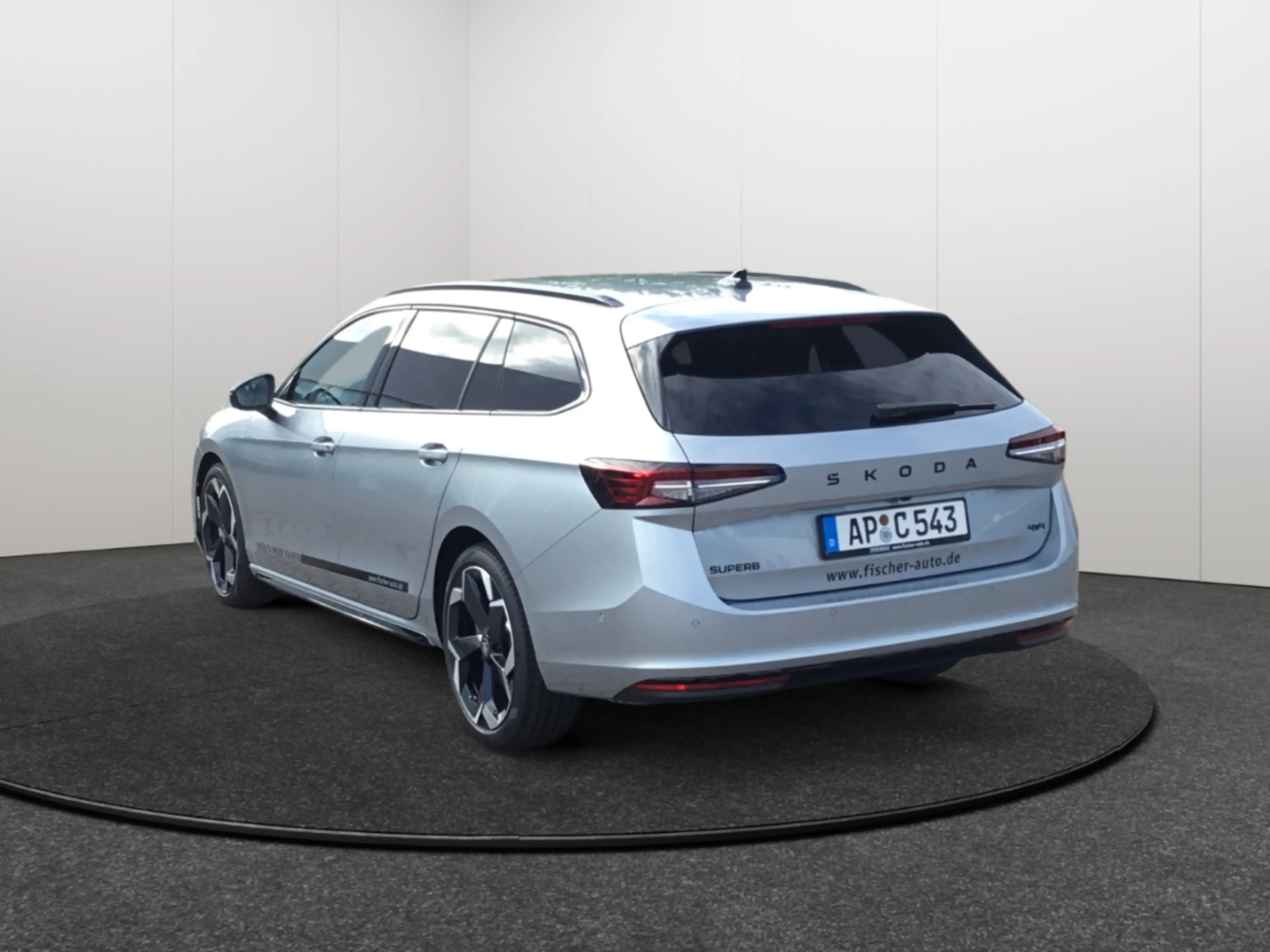 Skoda Superb Combi 2.0TSI 4x4 DSG Sportline Matrix AHK STHZ Nav — photo 4