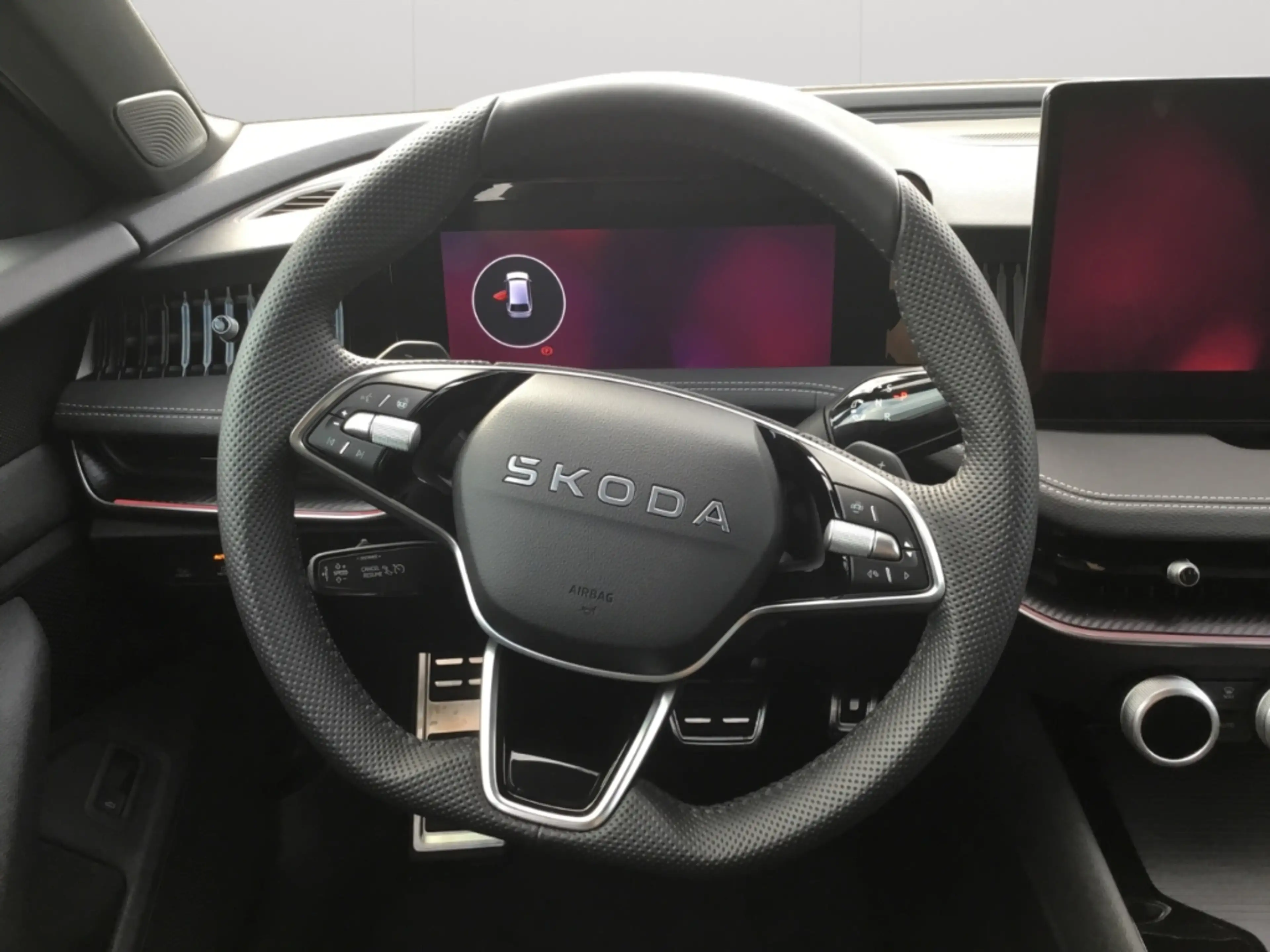 Skoda Superb Combi 2.0TSI 4x4 DSG Sportline Matrix AHK STHZ Nav — photo 9