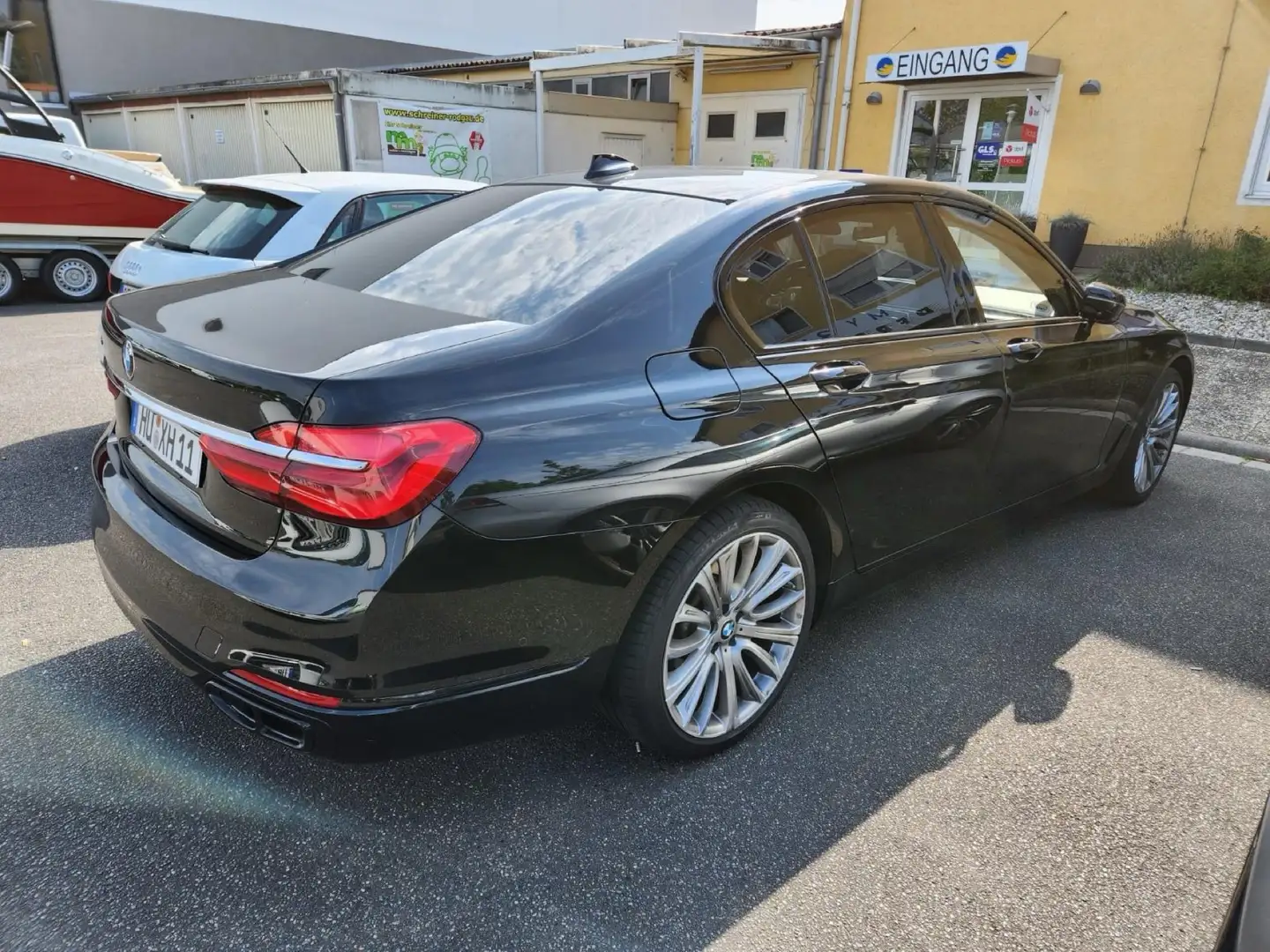 BMW 750 750 i xDrive - 8 fachbereift VB Fekete - 2