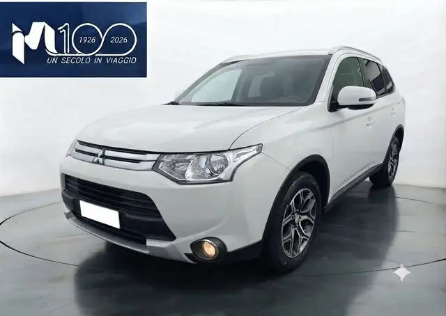 Mitsubishi Outlander Outlander 2.2 di-d cleartec Instyle 4wd 7p.ti FA4504HB