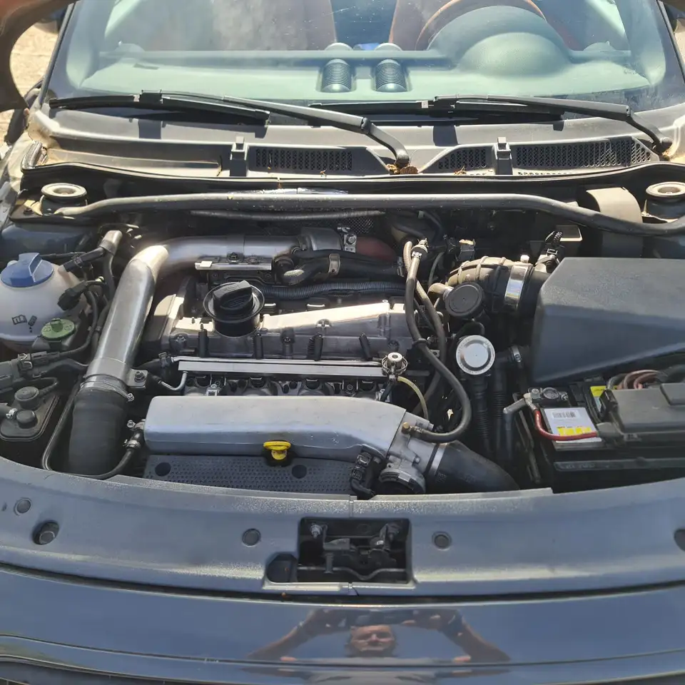 Audi TT Roadster 1.8T quattro 225, foto 9