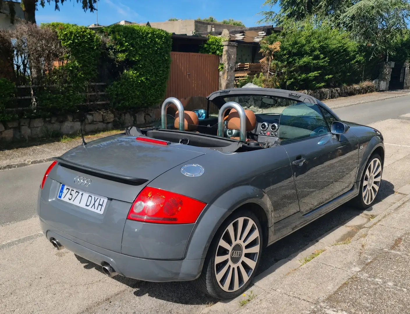Audi TT Roadster 1.8T quattro 225 - 1
