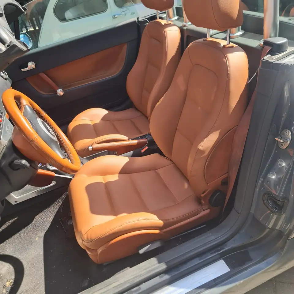 Audi TT Roadster 1.8T quattro 225, foto 6