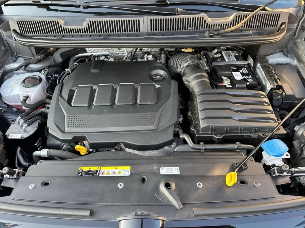 Volkswagen Caddy 2.0 TDI Life Navi ACC Mehrzonenklima Musikstreamin 16
