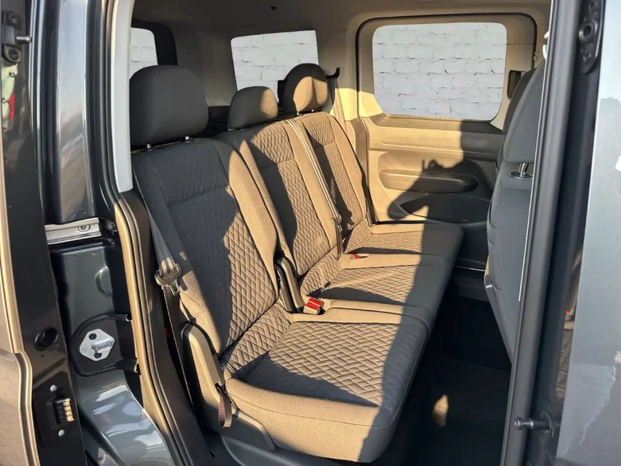Volkswagen Caddy 2.0 TDI Life Navi ACC Mehrzonenklima Musikstreamin 10
