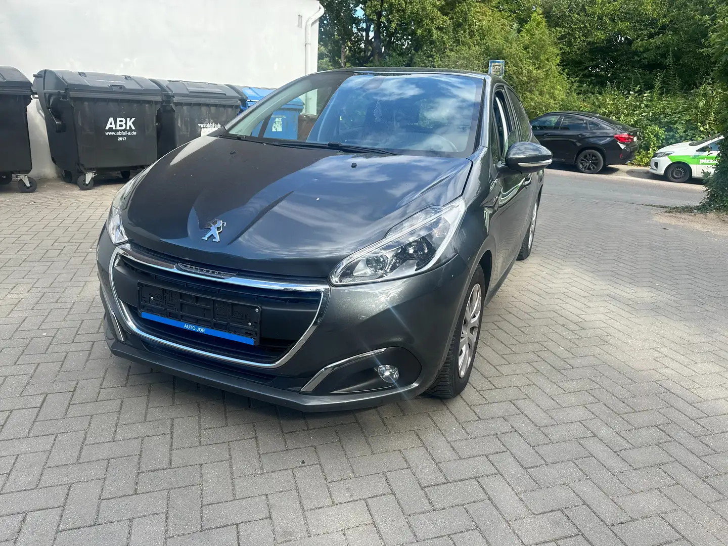 Peugeot 208 Active / Tüv Neu / Euro 6 / Klima Grau - 1