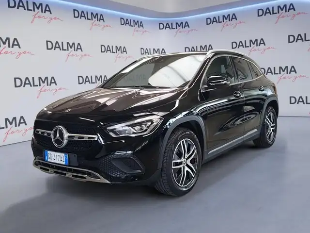 2020 Mercedes-Benz GLA in Black for sale