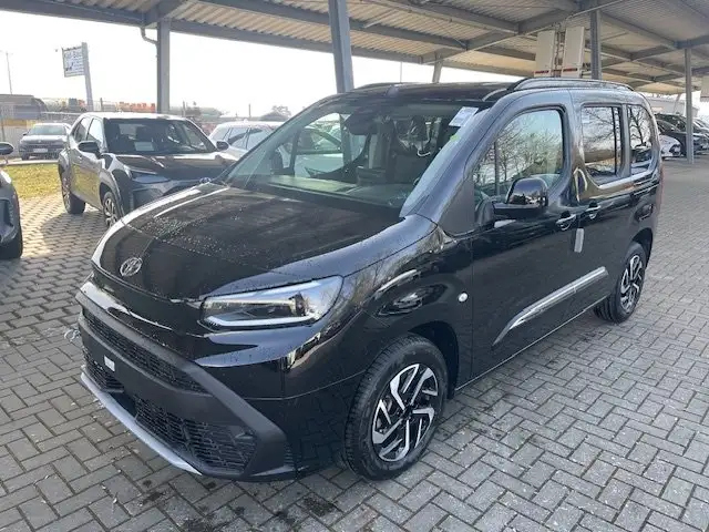 Toyota Proace City Verso Diesel 5-Türer 1.5 D-4D L1 Aut Teamplayer