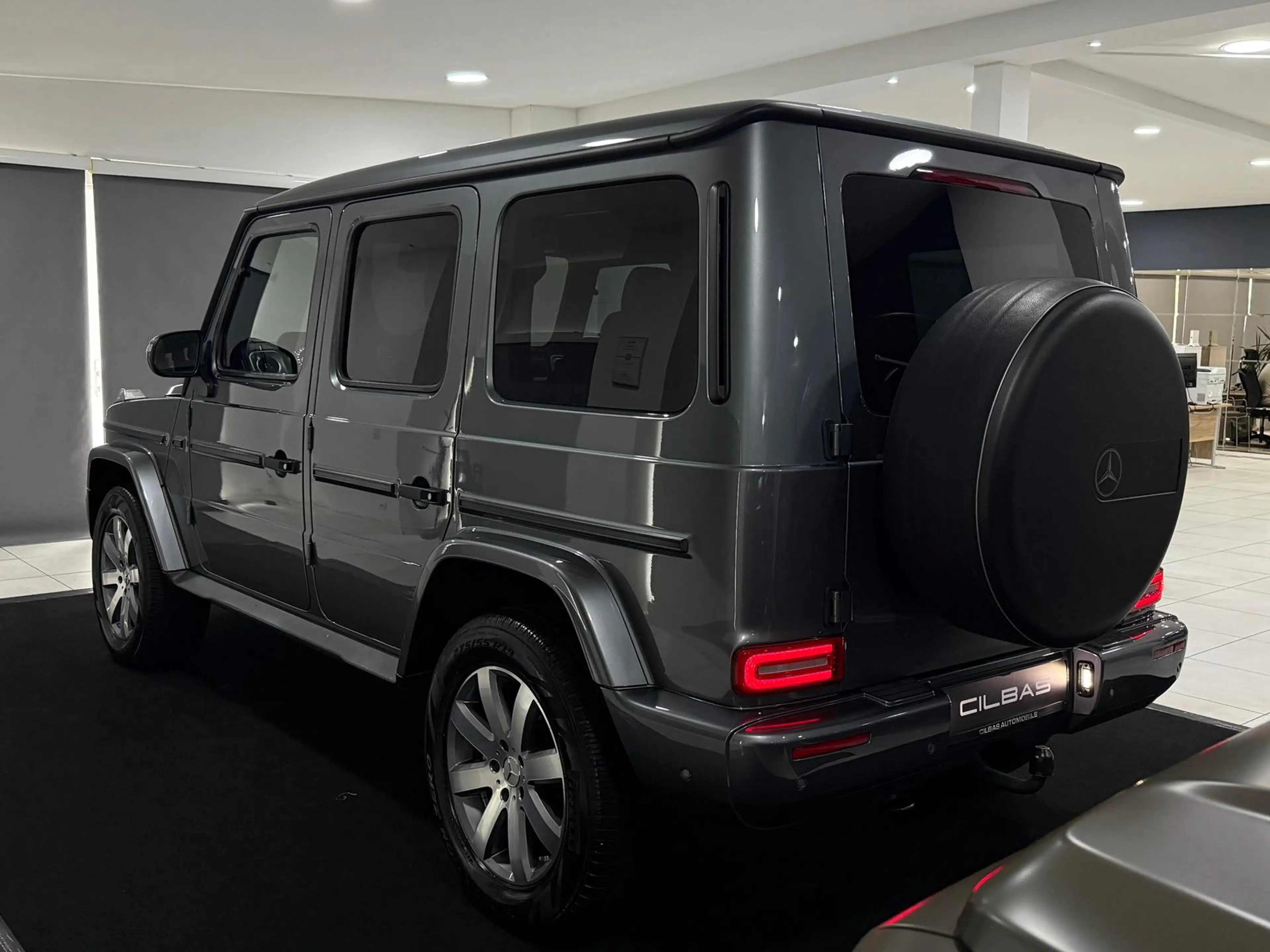 Mercedes-Benz G 350 d*DISTR.*AMBIENTE*GSD*MEMORY*LED*AHK*KAM* — photo 9