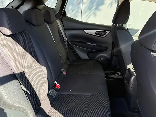 Nissan Qashqai view 9