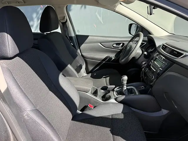 Nissan Qashqai view 8