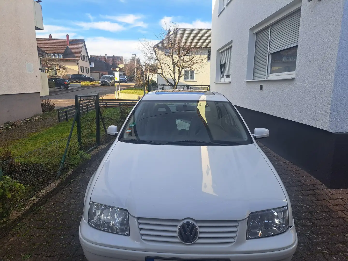 Volkswagen Bora 2.0 Highline - 1