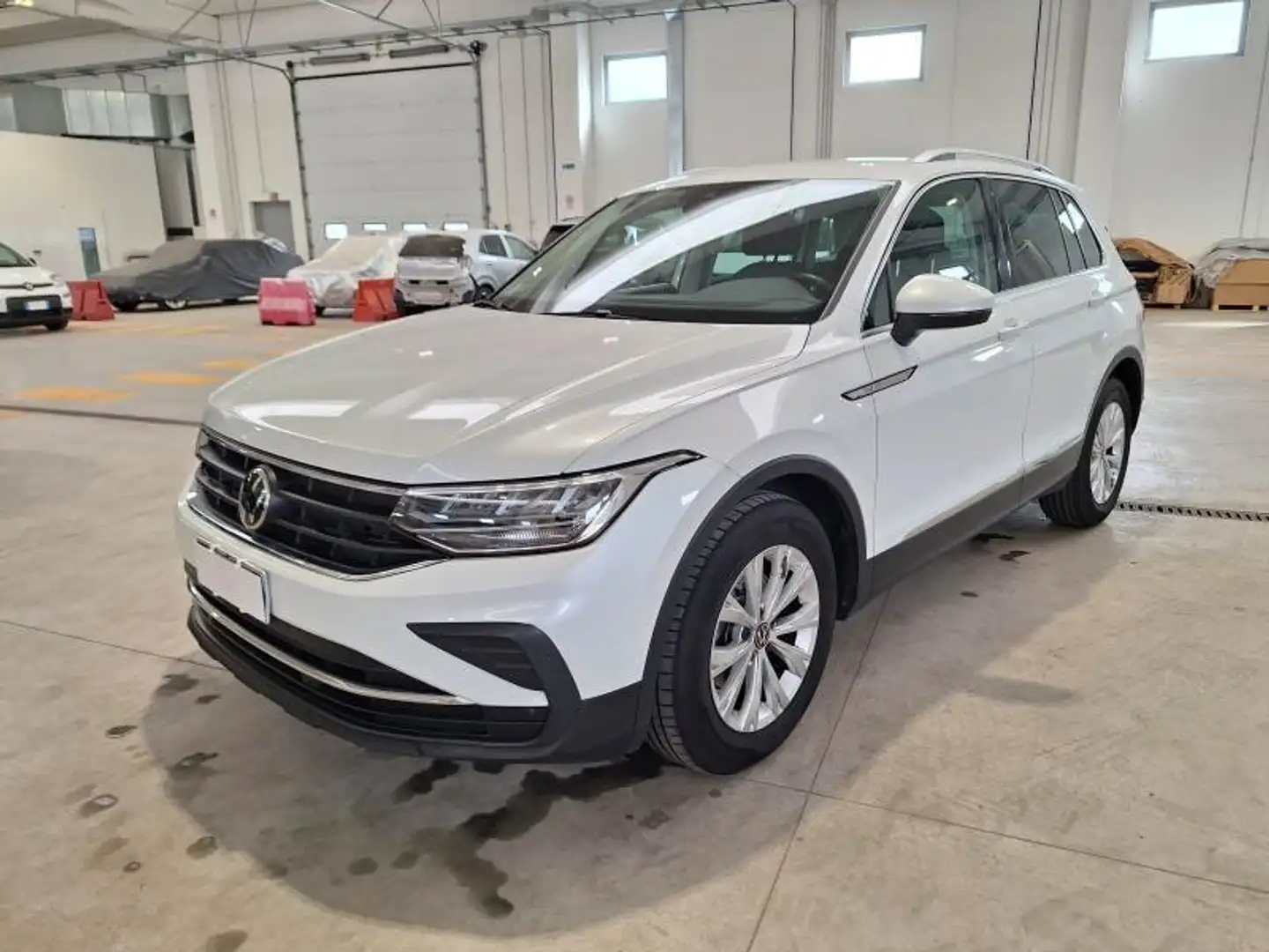 Volkswagen Tiguan Tiguan II 2021 1.5 tsi Life 130cv Wit - 1