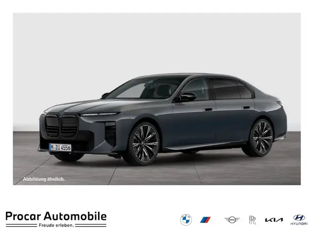 BMW 740 xDrive Limousine M Sport HUD PANO ACC AHK