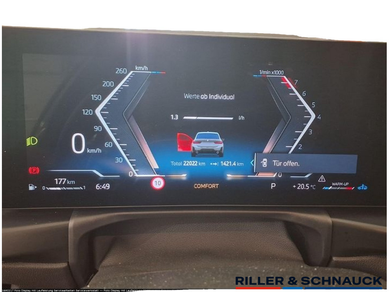 BMW 320 i Touring M-Sport 19 ZOLL+AHK+360°KAM+HUD — photo 4