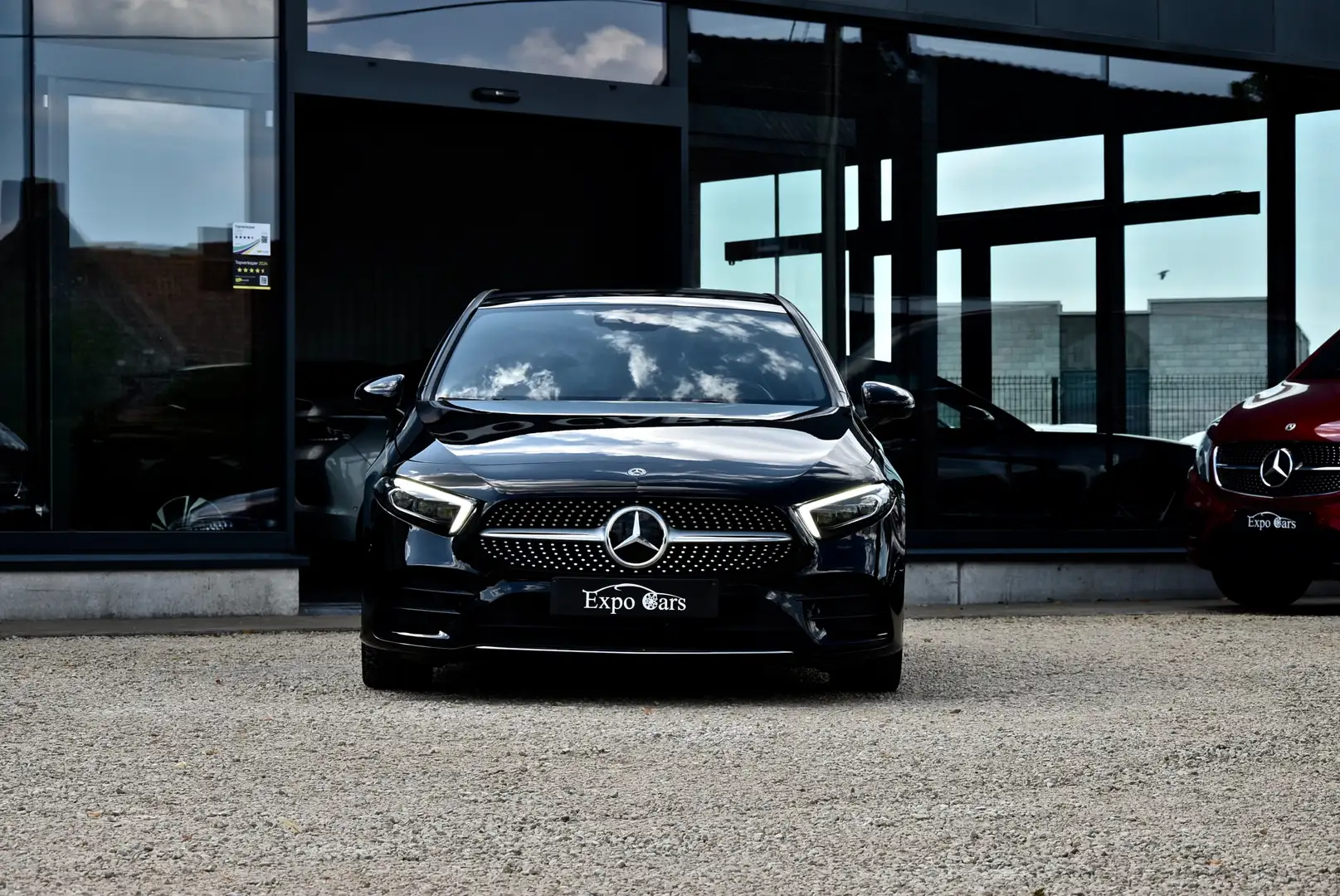 Mercedes-Benz A 180 AMG LINE*A180 7G-DCT*DISTRONIC*MEMORY*CAMERA*LEDER Zwart - 2