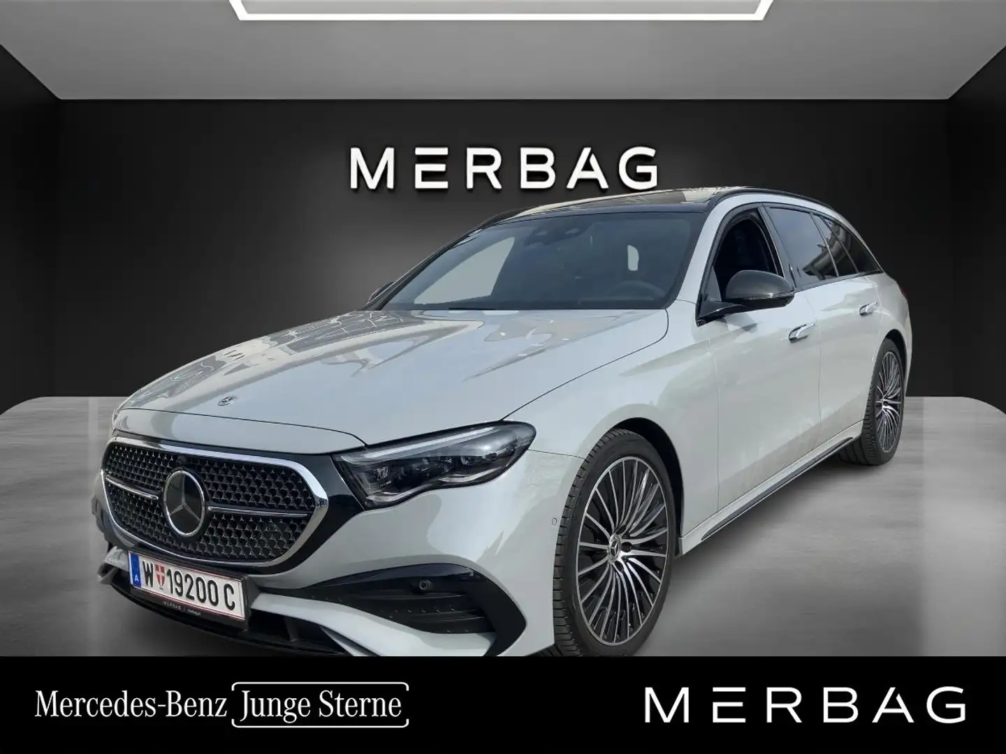 Mercedes-Benz E 220 d T-Modell AMG Line Gris - 1