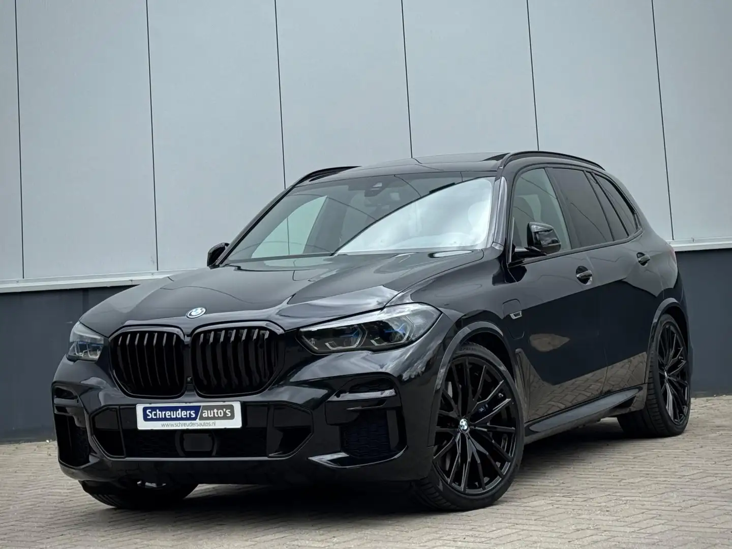 BMW X5 Xdrive45e M-SPORT. Pano 360 HUD 22" Night Vision Schwarz - 1